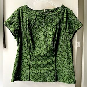 Talbots Green Top Sz 16 (runs small)